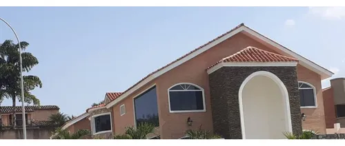 Casa En Altos De Guataparo