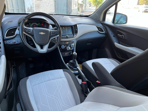 Imagen 13 de 25 de Chevrolet Tracker 2018 1.8 Ltz Unico Dueño, Caja Manual