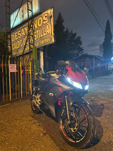 Yamaha R15 V3 Varios Extras Muy Cuidada