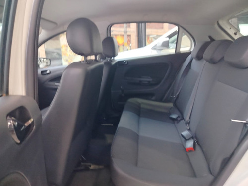 Volkswagen Gol 1.0 12V MPI TOTALFLEX 4P MANUAL