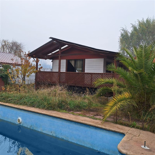 Casa En Venta De 5 Dorm. En Quillón