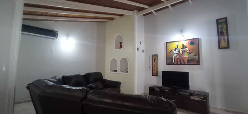 Imagen 12 de 14 de Se Vende Casa Urb Los Samanes- Zona Industrial