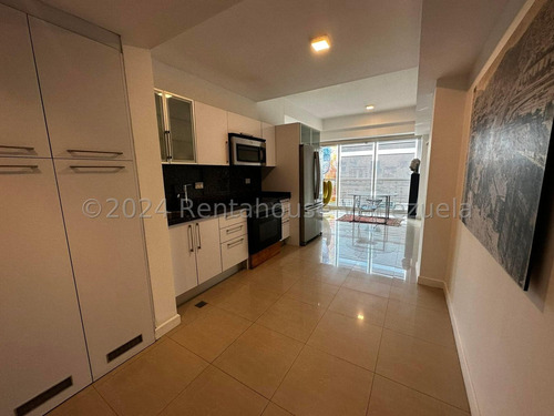 Apartamento En Venta En Santa Eduvigis 25-17200 Myp