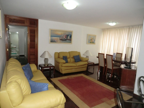 Imagen 2 de 13 de En Venta Comodo Apartamento En Los Palos Grandes Fr