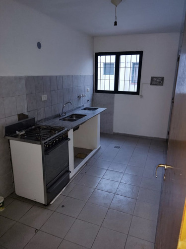 Hermoso Departamento En Las Heras
