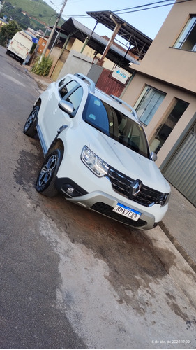 Renault Duster 1.6 Iconic 16v X-tronic 5p