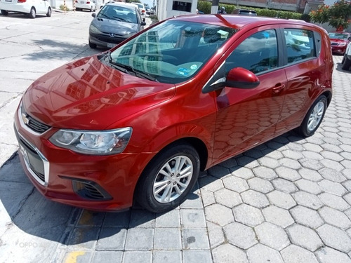 Imagen 1 de 15 de Chevrolet Sonic 2017 1.6 Lt Hb At