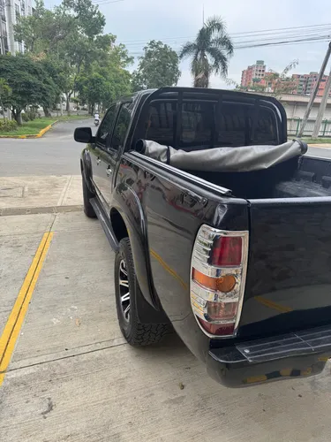 Mazda BT-50 2.2 B22c29 Delantera