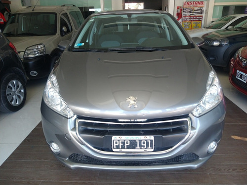 Peugeot 208 Allure 1.6 Touchscreen