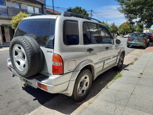 Imagen 3 de 12 de Suzuki Grand Vitara 2.0 Td 4x4 At