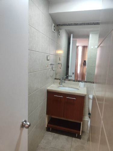 Departamento / San Isidro / Marín / 1 Dorm / Estacionamiento