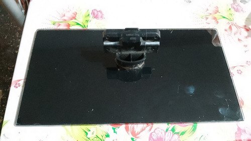 Base Tv Telefunken Modelo Tlf 32 Led Hd Func. (Usado)