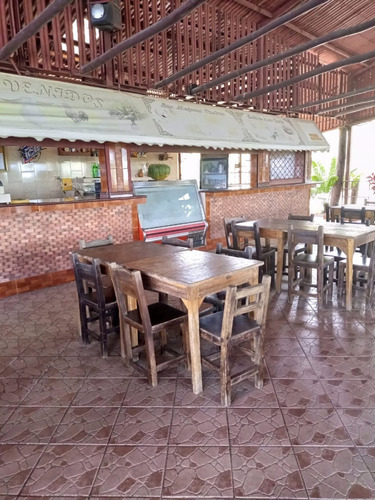Imagen 4 de 15 de Fondo De Comercio Tasca Restaurant El Corral 550m2 Los Teques