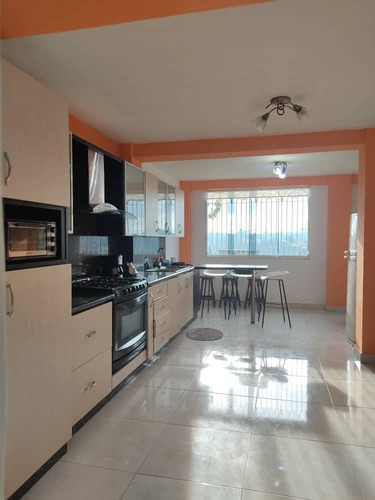 Imagen 2 de 14 de Casa Urb La Morita Tres Niveles 913m2 San Antonio De Los Altos