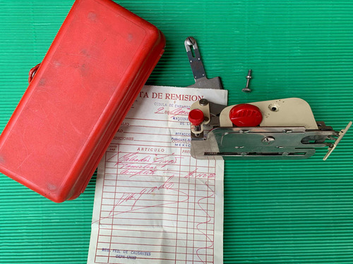 Accesorio De Máquina De Coser Antigua Singer (Usado)