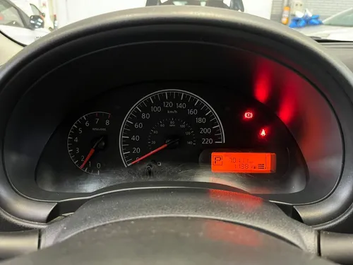 Nissan Versa DRIVE 1.6 AUT