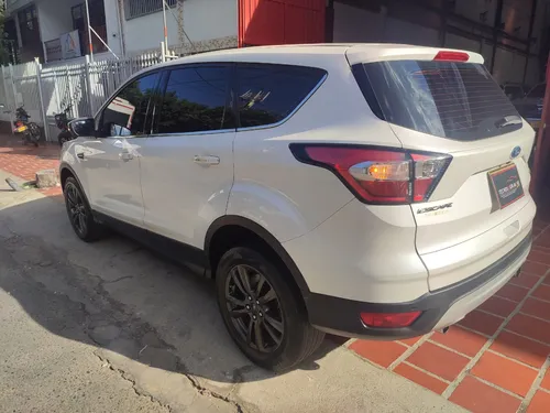 Ford Escape 2.0 Se 245 hp 4x2