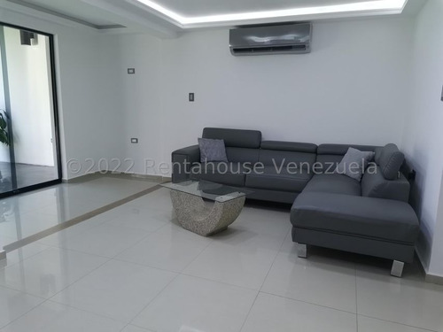 Imagen 2 de 27 de Tazajal 22-22932 Gerardo Guillén Rentahouse Mediterranean Plaza
