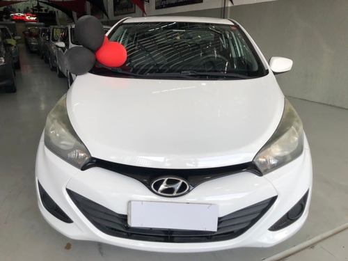 Imagem 3 de 11 de Hyundai Hb20s 2014 1.6 Comf. Plus 4p **** Impecável ***