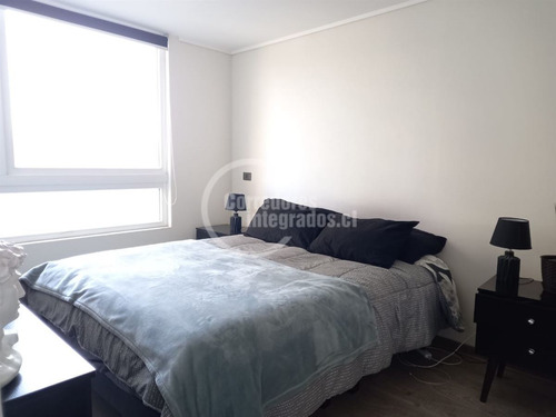 Venta Departamento Macul, Con Estacionamiento Y Termopanel