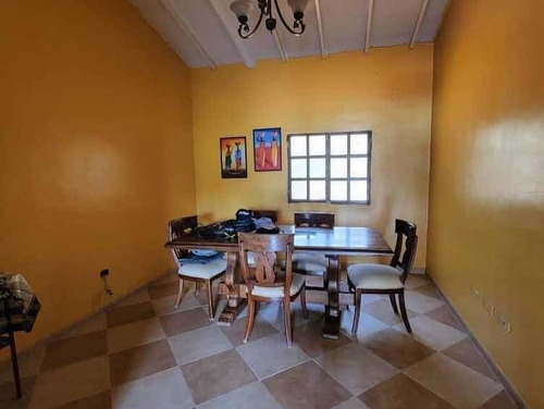 Imagen 4 de 11 de Se Vende Finca En El Safari 2.600 M2
