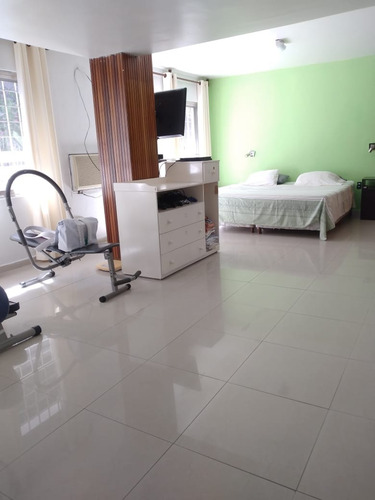 Se Vende Casa En San Bernardino 380m2 T - 760m2 C