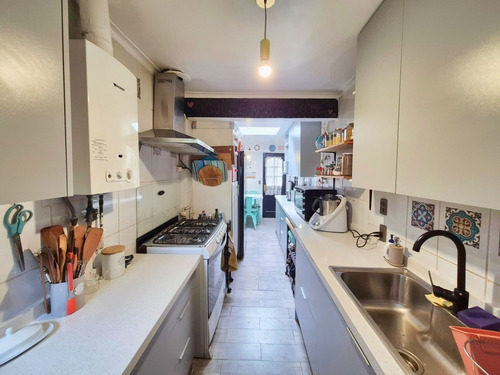 Amplio Jardin - Remodelada - Bradford