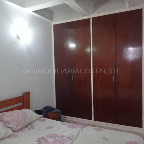Apartamento En Venta Ubicado En Macuto Ref 2313