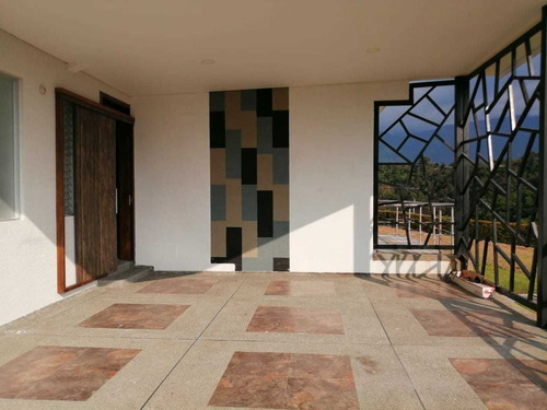 Imagen 8 de 14 de Precioso Chalet Via Al Caimo