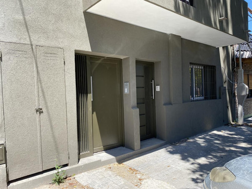 Imagen 1 de 5 de Departamento - La Plata
