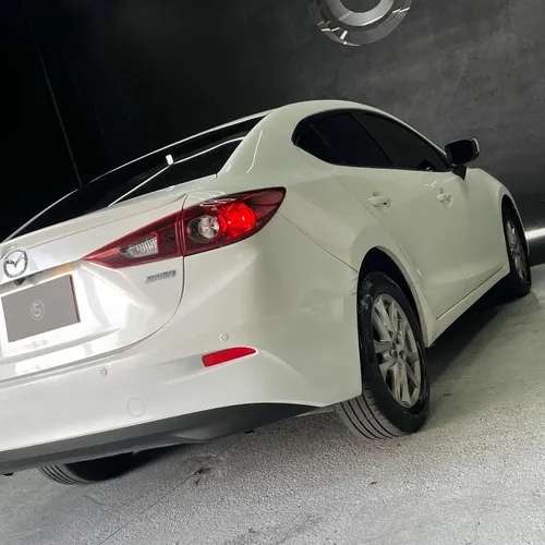 Mazda 3 2.0 Touring At