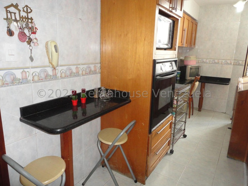 Imagen 8 de 15 de Alquilo Bello Apartamento En Los Palos Grandes. Mls 22-24964 Jjcg