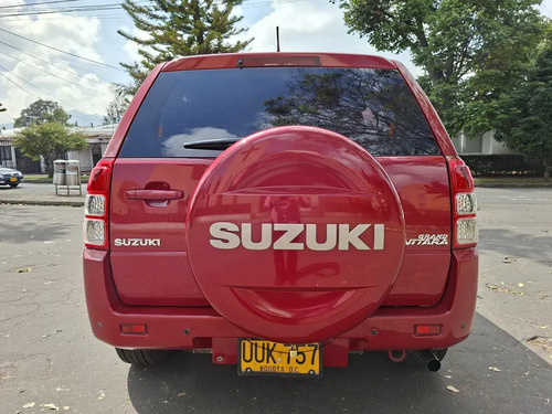 Suzuki Grand Vitara 2.4 Sz Glx Sport 4X2 At