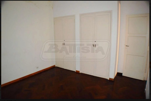 Alquiler Comercial - Casa Centro De Ramos Mejia