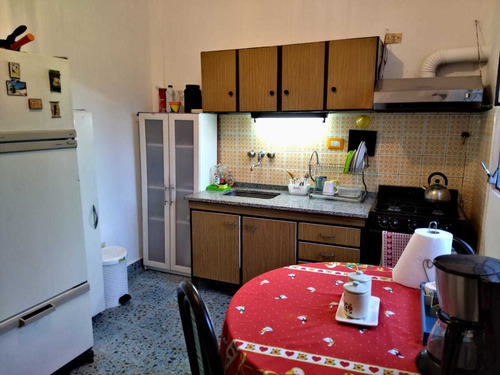Imagen 5 de 11 de Venta Casa Isidro Casanova