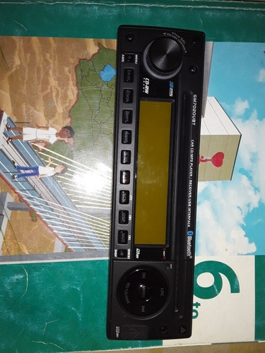 Imagen 1 de 3 de Frontal De Reproductor Modelo Gm7020ubt O Cambio Lo Publicad