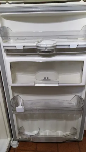 Heladera Whirlpool Blanca Para Reparar O Para Repuestos (Usado)