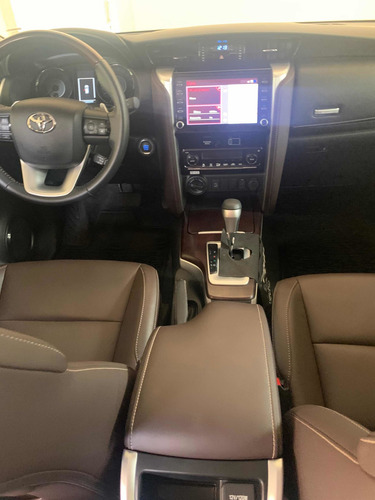 Toyota Sw4 2.8 Srx 177cv 4x4 7as At 2020