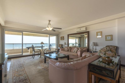 Apartamento En Torre De Lujo, Punta Del Este Uruguay