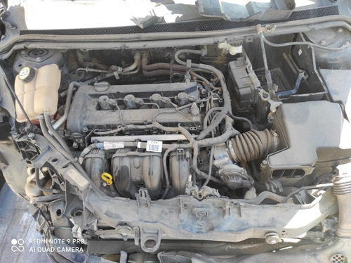 Ford Focus Trend Chocado 2.0 16v