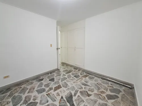 Apartamento En Venta En Laureles Cerca Al Primer Parque