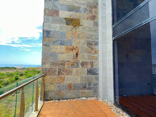 Espectacular Apartamento Vista Al Mar En Playa Moreno, La Rocaloft, Isla De Margarita