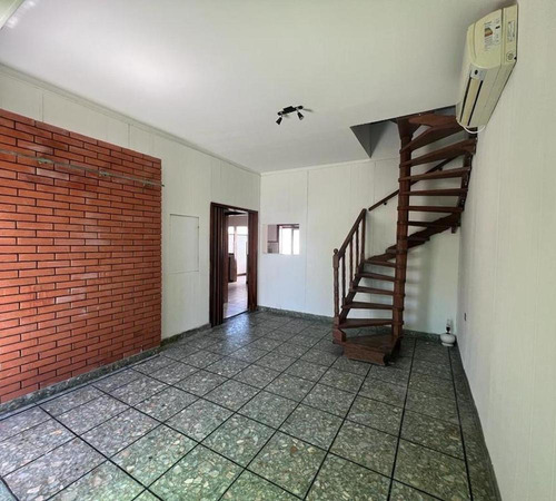 Casa Ph Independiente 4 Ambientes Con Cochera Bernal Oeste