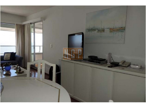 Sobre Mansa Apartamento - Ref: 15429