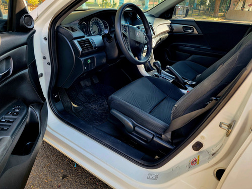 Honda Accord 2.4 Lx Mt