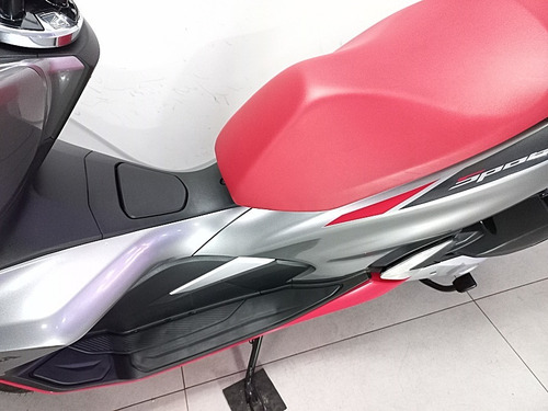 Imagem 9 de 14 de Honda Pcx 150 Sport Abs 2019