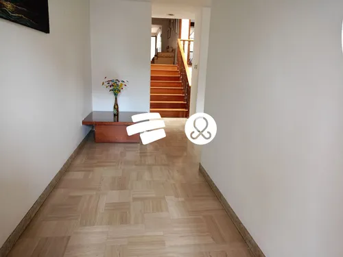 Casa En Niveles En Venta En Nicolás De Federmann 3 Habitaciones , 2 Estudios