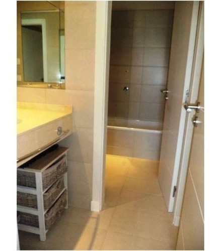 Apartamento En Alquiler Por Temporada De 3 Dormitorios En Playa Brava