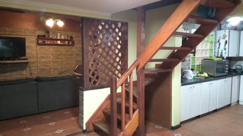 Vende Casa Con Local Comercial Cerro Navia
