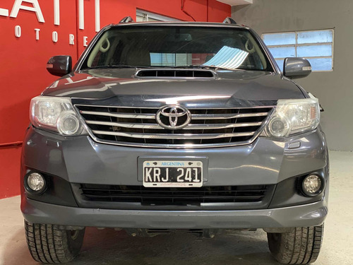 Toyota Sw4 3.0 Srv Cuero I 171cv 4x4 2012